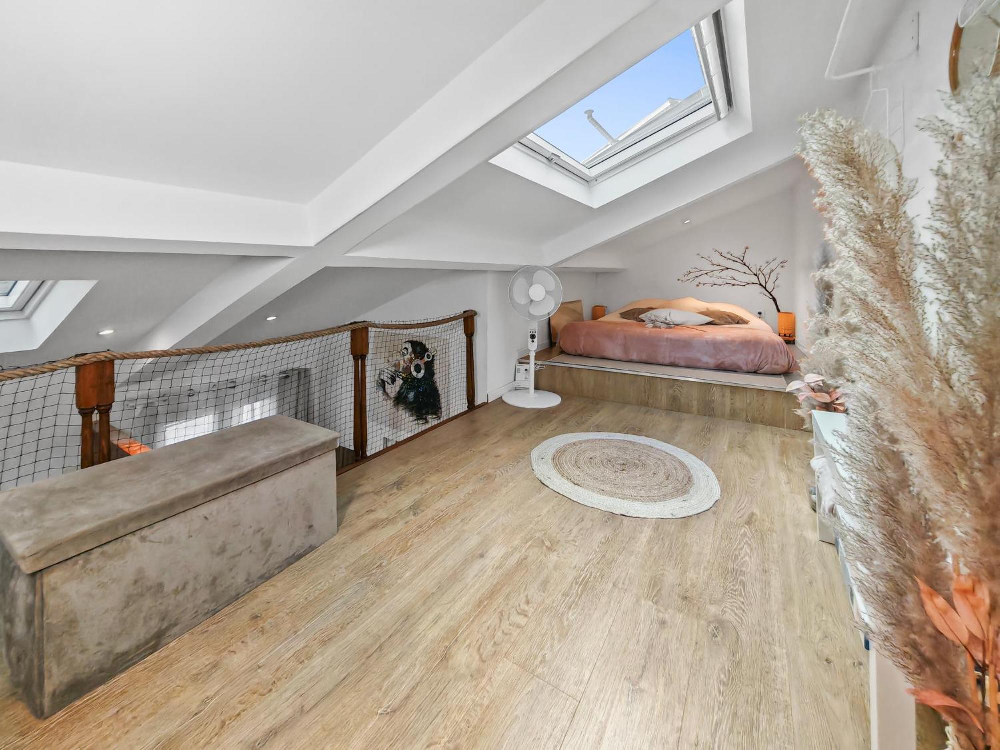 דירות Le Pré-Saint-Gervais Loft Duplex A 2 Min De Paris - Parking Gratuit מראה חיצוני תמונה